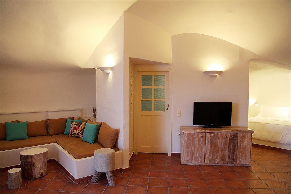 Hostel 16 Oia Εξωτερικό φωτογραφία